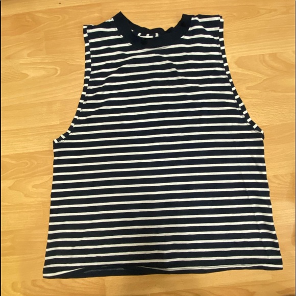 Lululemon Tank - Picture 1 of 2